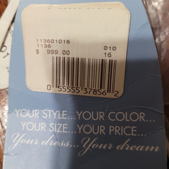 Alfred Angelo Disney Collection wedding dress - Picture 4 of 6